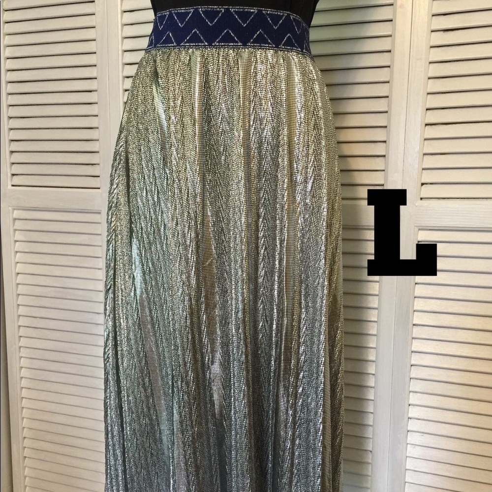 LuLaRoe Elegant Jill skirt