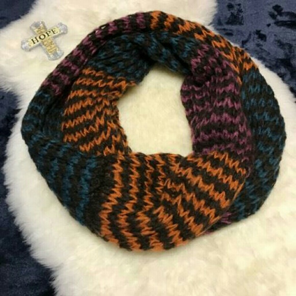 Accessories - Infinity scarf multicolored