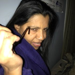 Meet your Posher, Savithri