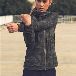 ISO LOOKING for this!!! Lululemon rise and shine