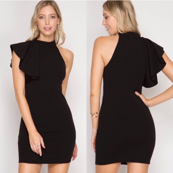 🌟HOST PICK🌟 Ruffled Shoulder Dress - Picture 2 of 6