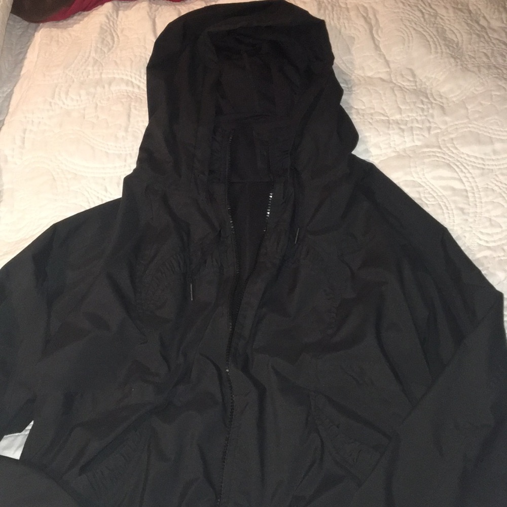 Lululemon NWOT! Jacket