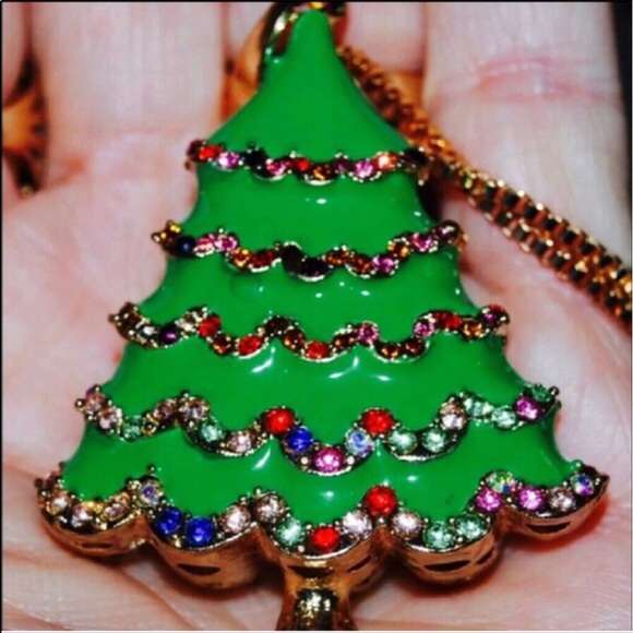 🎄FESTIVE DESIGNER CHRISTMAS TREE NECKLACE! - Picture 2 of 3