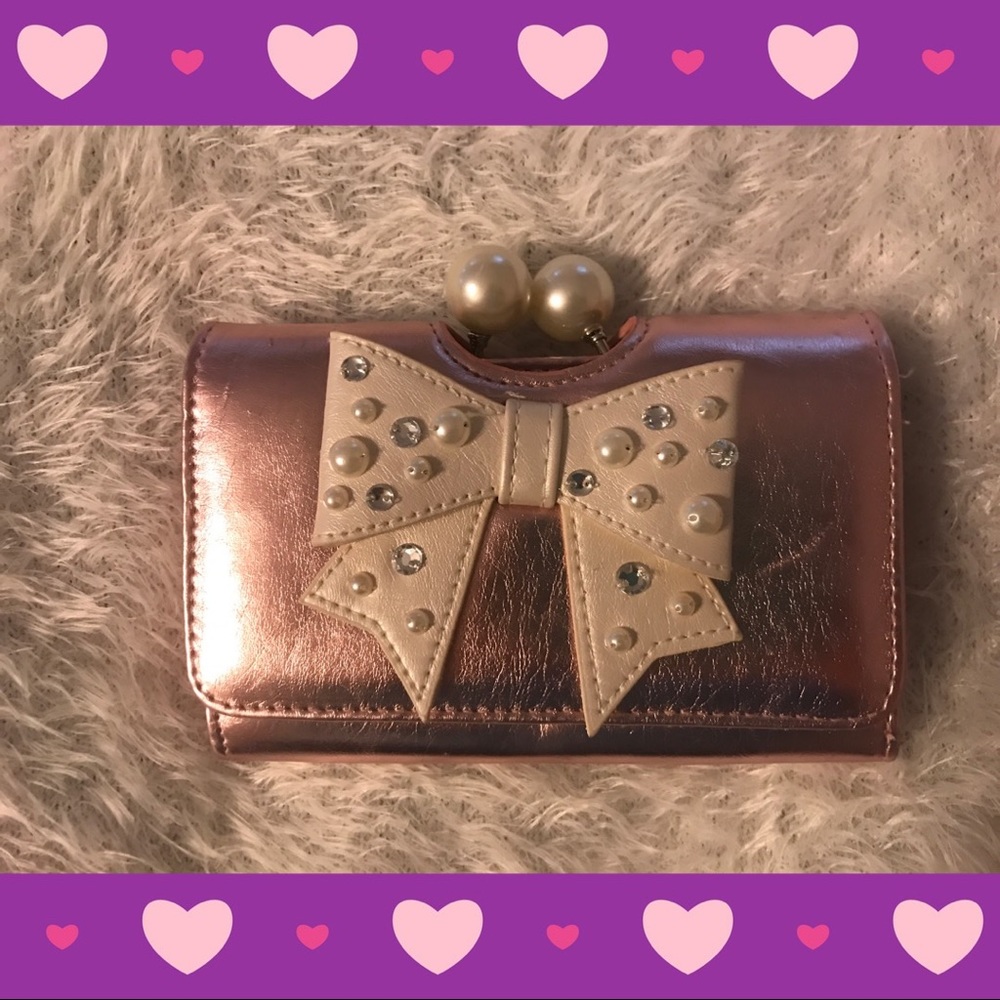 💜Adorable Claire's girl's wallet💗