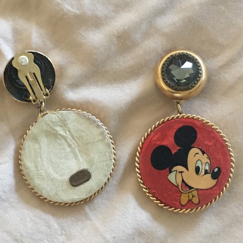 Clip dangle earrings