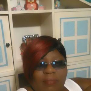 Meet your Posher, Debra