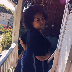 Meet your Posher, Amber