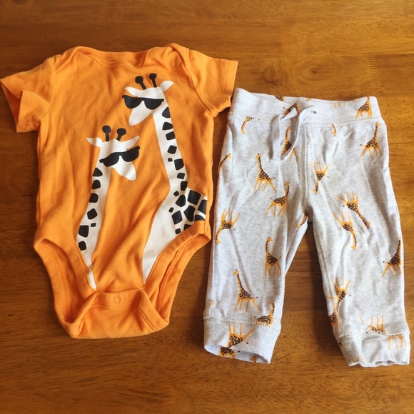 old navy giraffe onesie