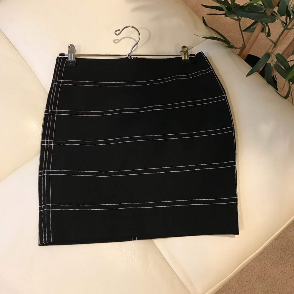 Express mini skirt size 0