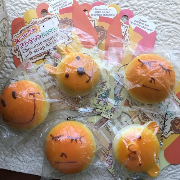 Daiso Bun Squishy Bundle - Picture 2 of 4