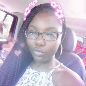 Meet your Posher, Tashay