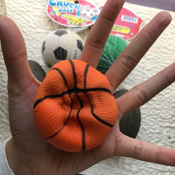 Crush Ball SLOWRISING Squishy Bundle - Picture 4 of 4