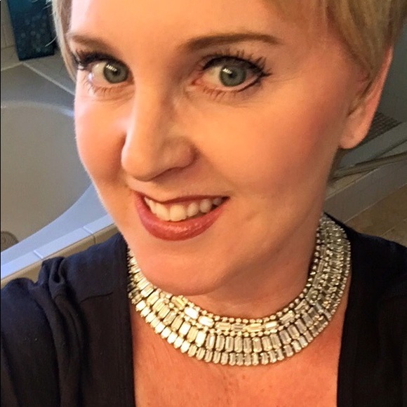 GORGEOUS WEIGHTED RHINESTONE COLLAR - Picture 2 of 6