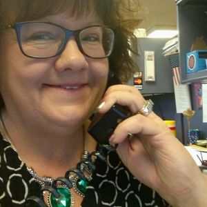 Meet your Posher, Debbie