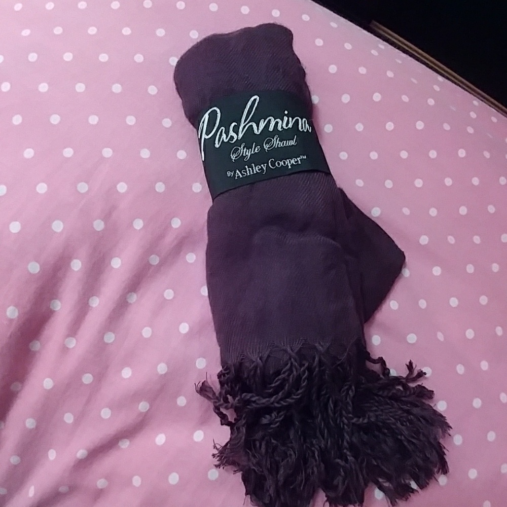 Pashmina Style Shawl by Ashley Cooper