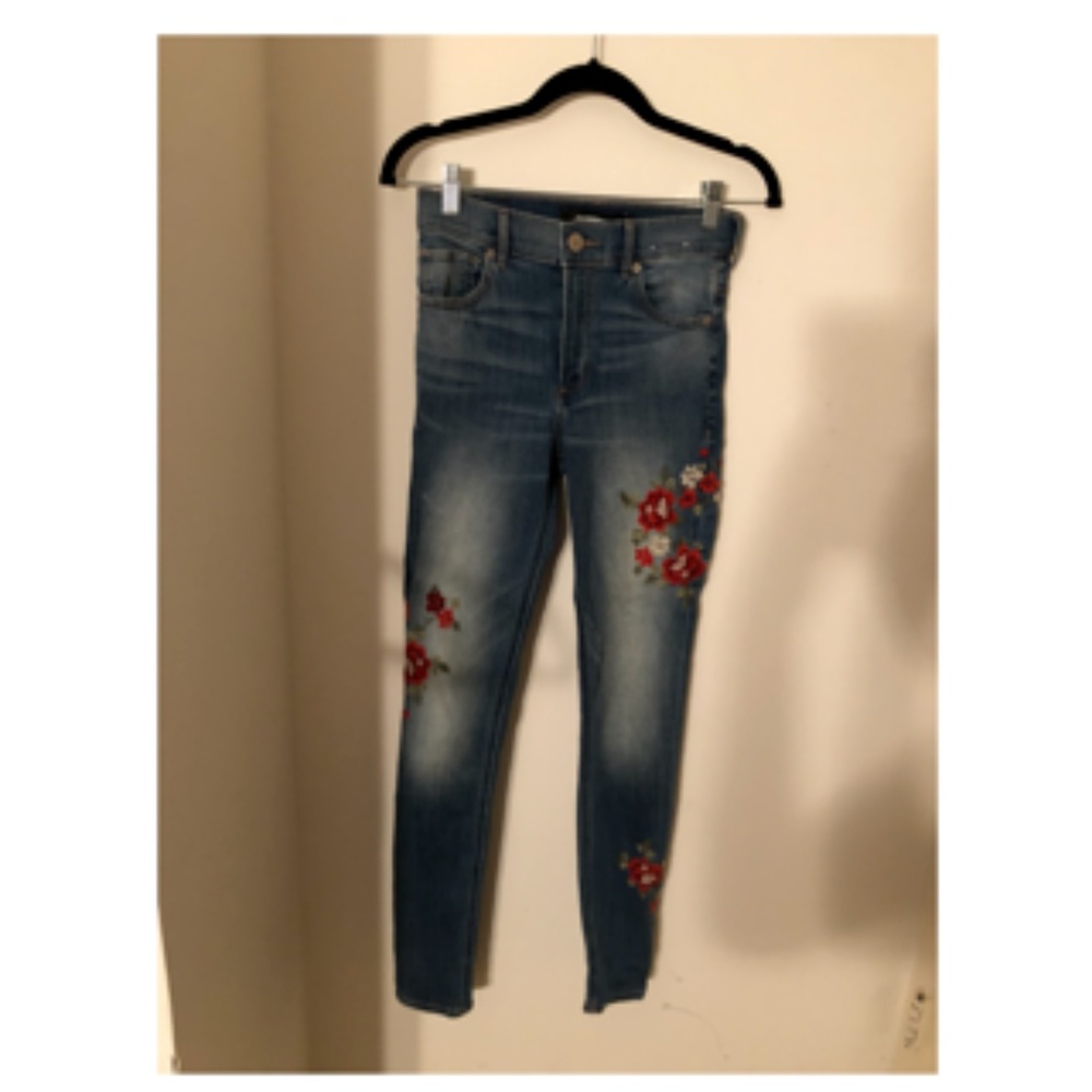 Floral Print High Waisted Jeans
