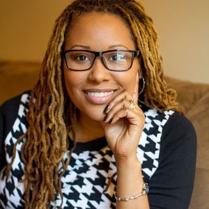 Meet your Posher, Annyce