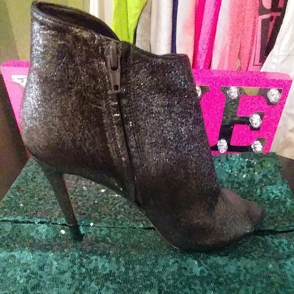 Bootie - Picture 3 of 3