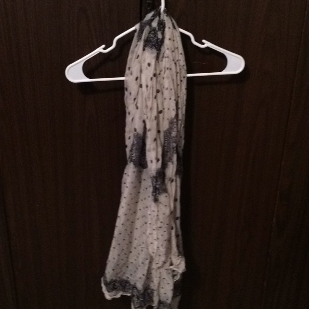 White and black scarf