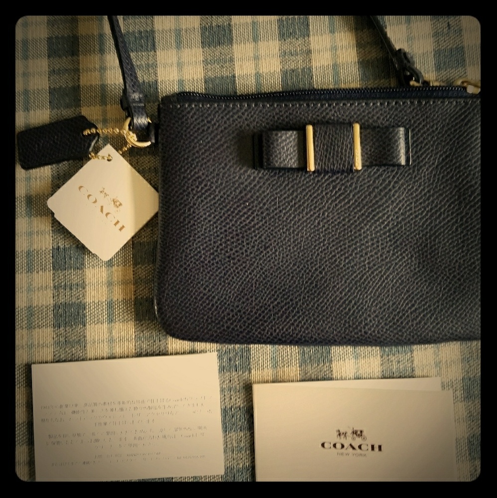 NWT Coach Midnight Blue Wristlet