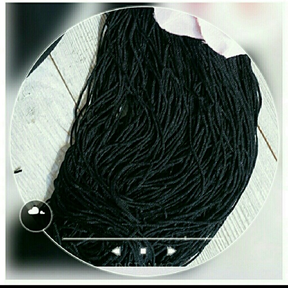 💋Black Fringed Halter top - Picture 5 of 5