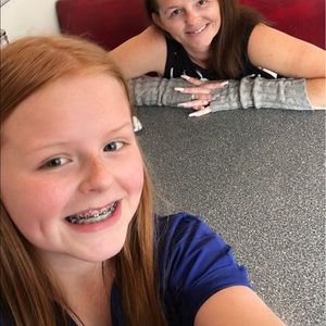 Meet your Posher, Avoree