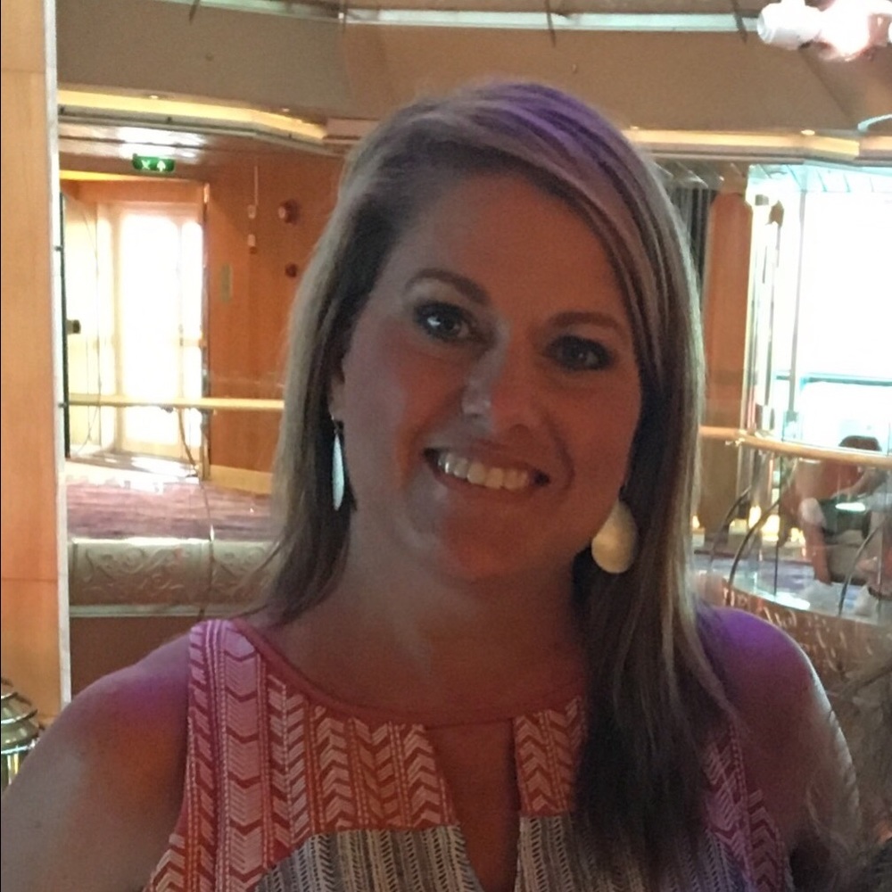 Meet your Posher, Deitra