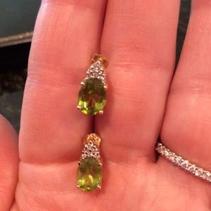 14K Yellow Gold Peridot Earrings