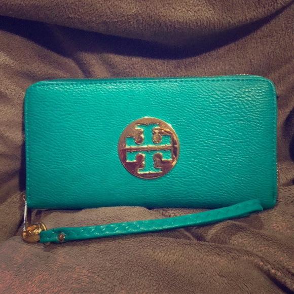 Wallet - Picture 1 of 2