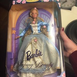 Sleeping beauty barbie