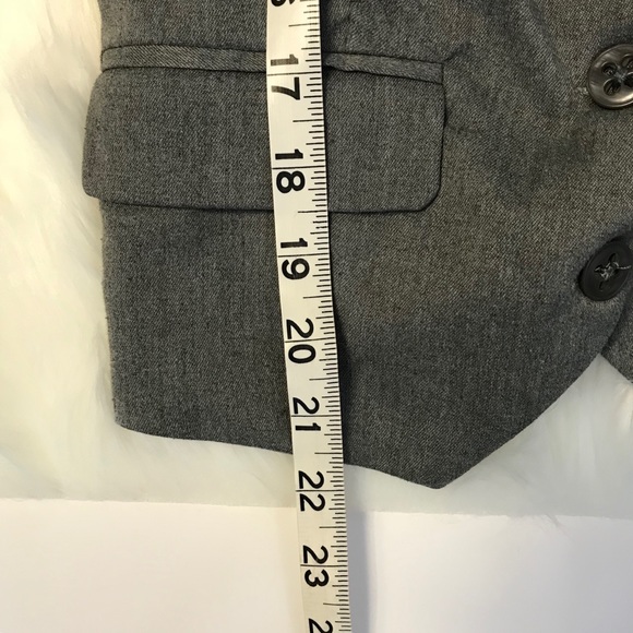 Maurice’s Structured Vest Size Small - Picture 7 of 8