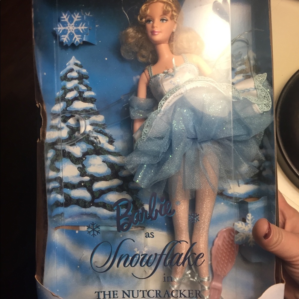 Nutcracker snowflake barbie