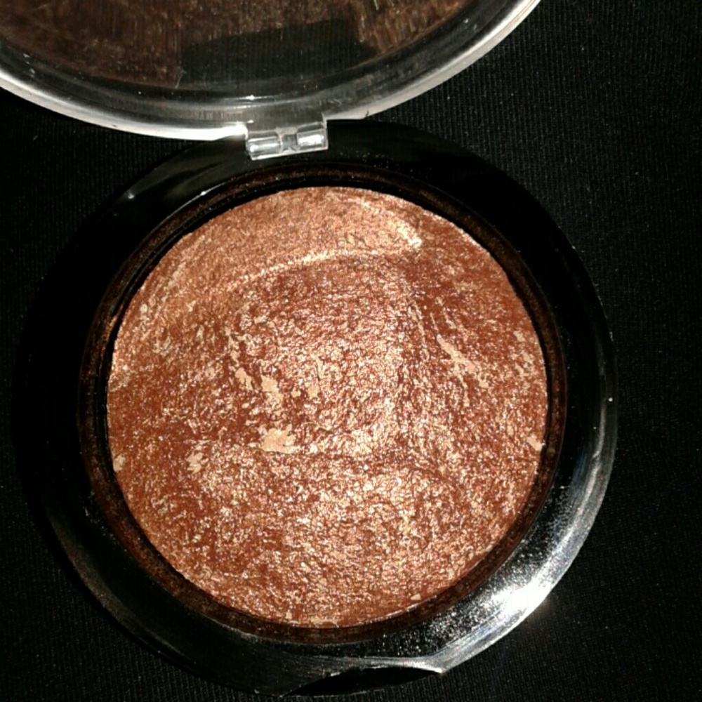 BLINDING and Beautiful