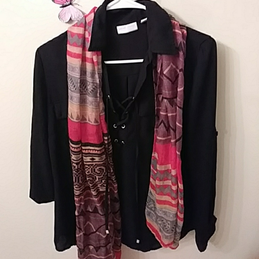 Black New York&Comp buttonup blouse