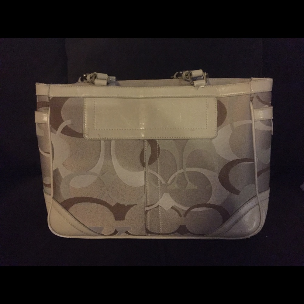 Authentic coach purse