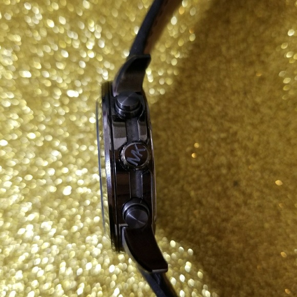 AUTHENTIC Michael kors men's watch - Picture 5 of 7