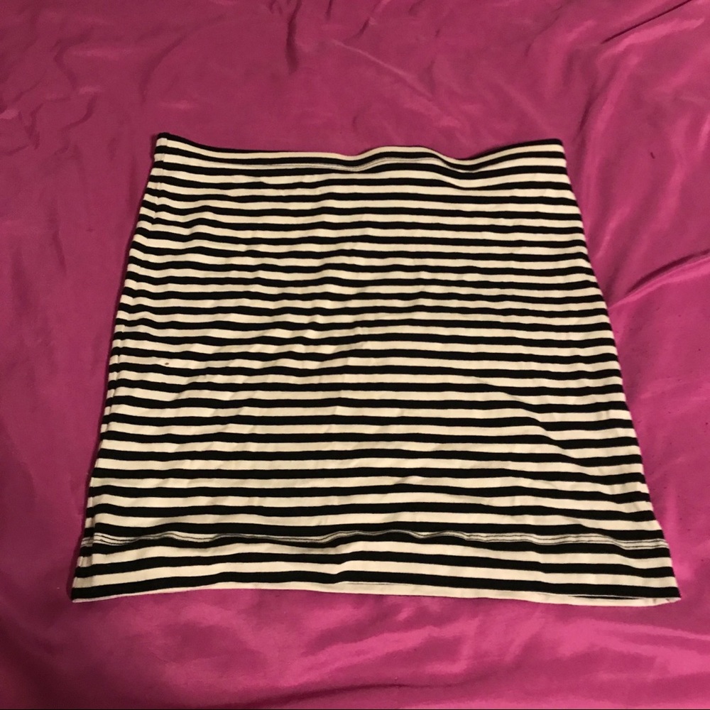 H&M mini skirt - 4 for $10!!