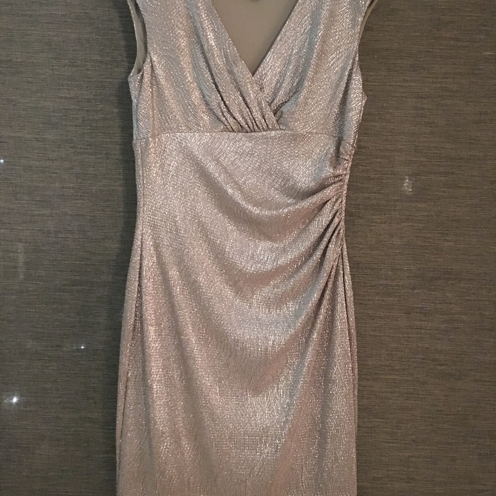 Champagne dress - Picture 2 of 5