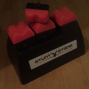 Stunt stand