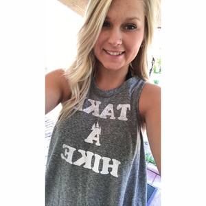 Meet your Posher, Alyssa