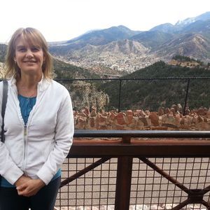 Meet your Posher, Iris