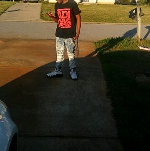 Meet your Posher, Jerrell