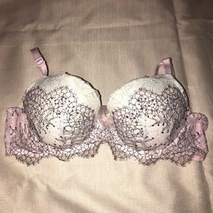 Beautiful Lacey Jeweled Victoria’s Secret Bra 36B