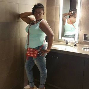 Meet your Posher, Latonya