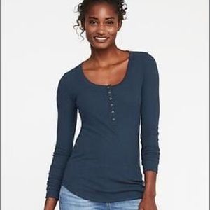 Old Navy Semi-fitted Ribbed Henley