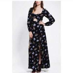 Floral maxi dress with two slits