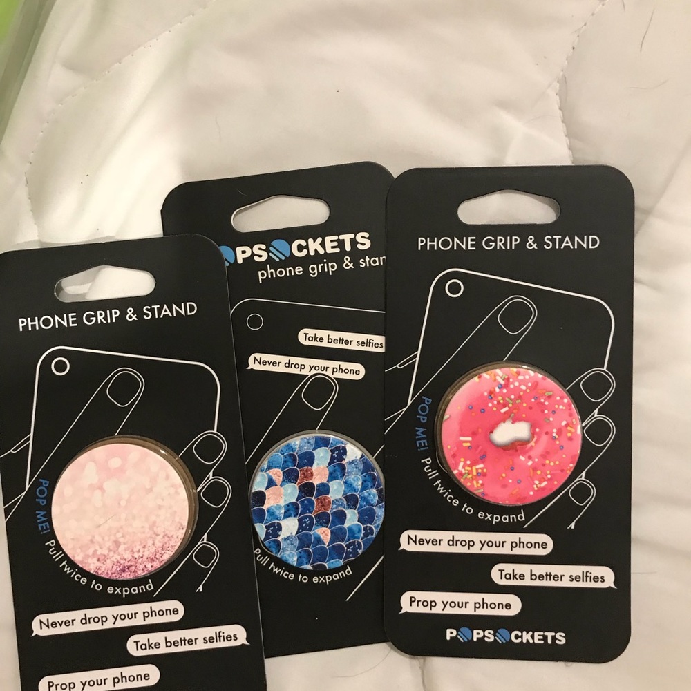 Pop sockets