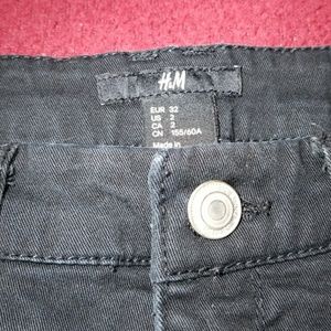 H&M Black Shorts