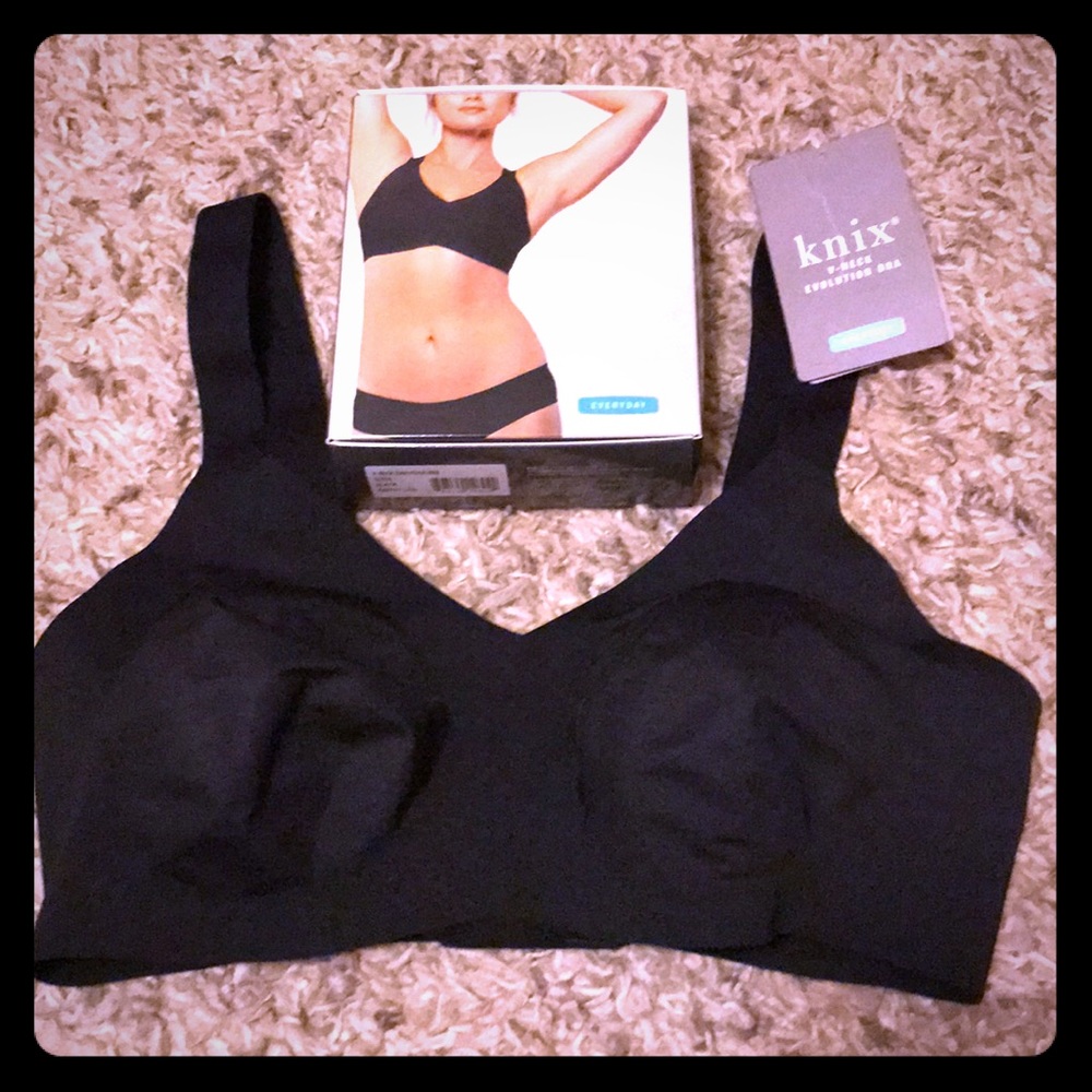 V-Neck Evolution bra