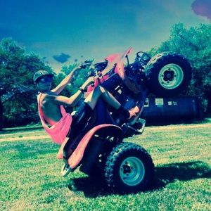 Meet your Posher, Zeke